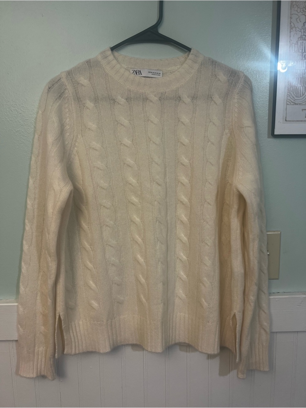 Zara Cream Cable-Knit 100% cashmere Sweater size medium